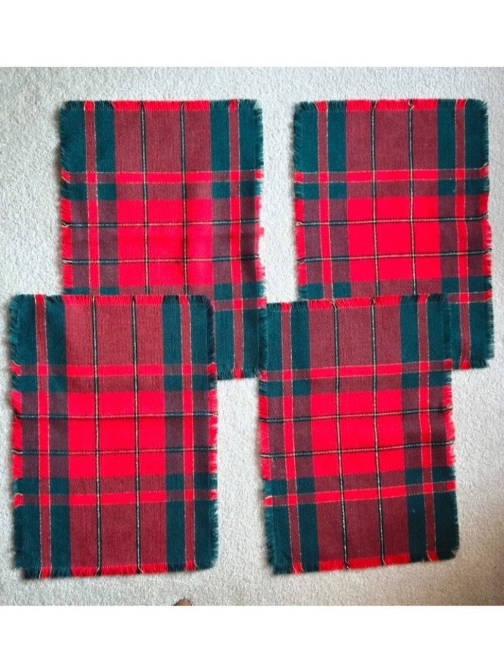 Set of 4 Christmas Holiday Red Tartan Plaid Cotton Soft Placemats w/Gold Thread